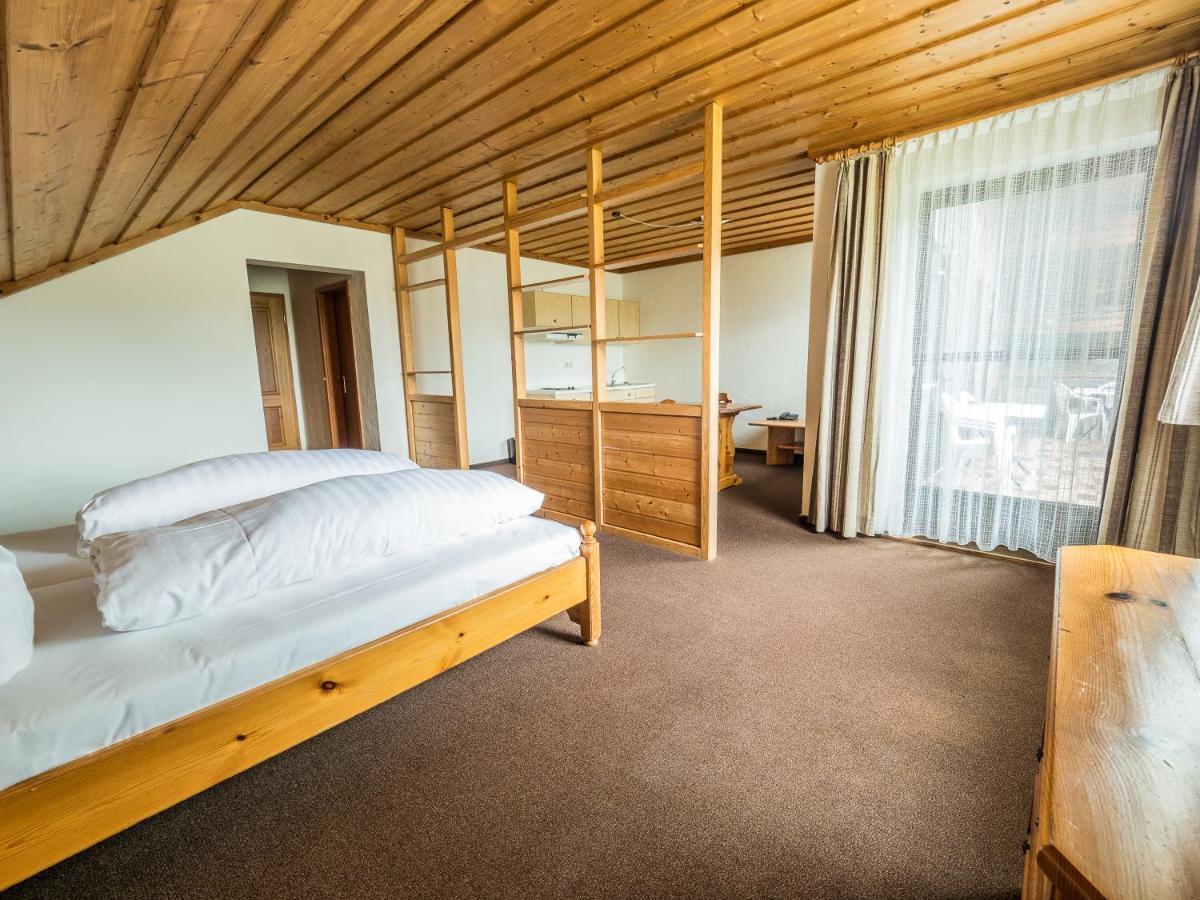 Seehotel Weissensee Fussen Bagian luar foto