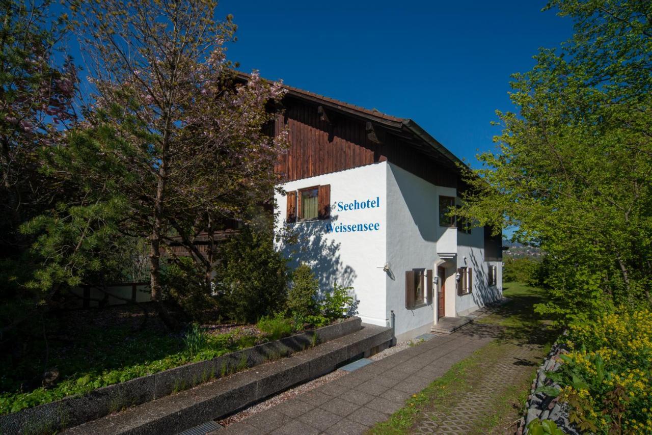 Seehotel Weissensee Fussen Bagian luar foto