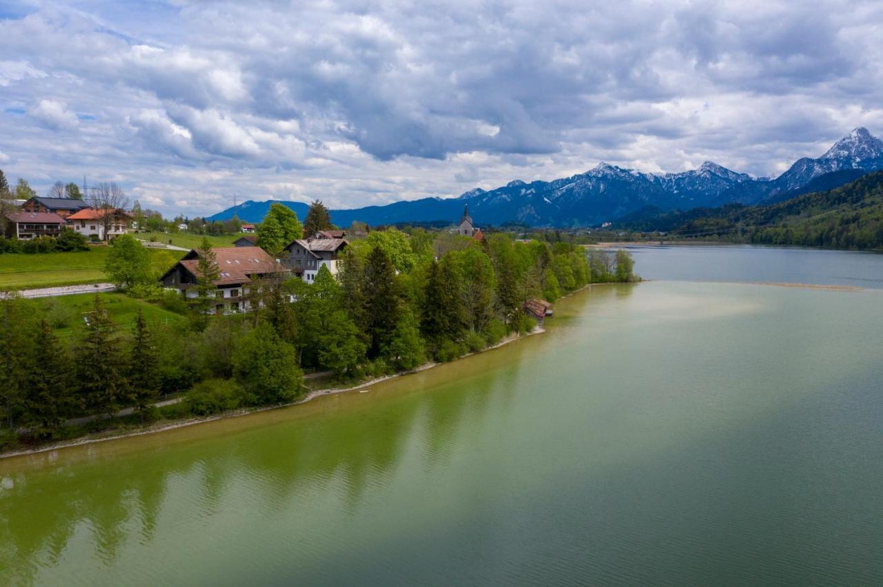 Seehotel Weissensee Fussen Bagian luar foto